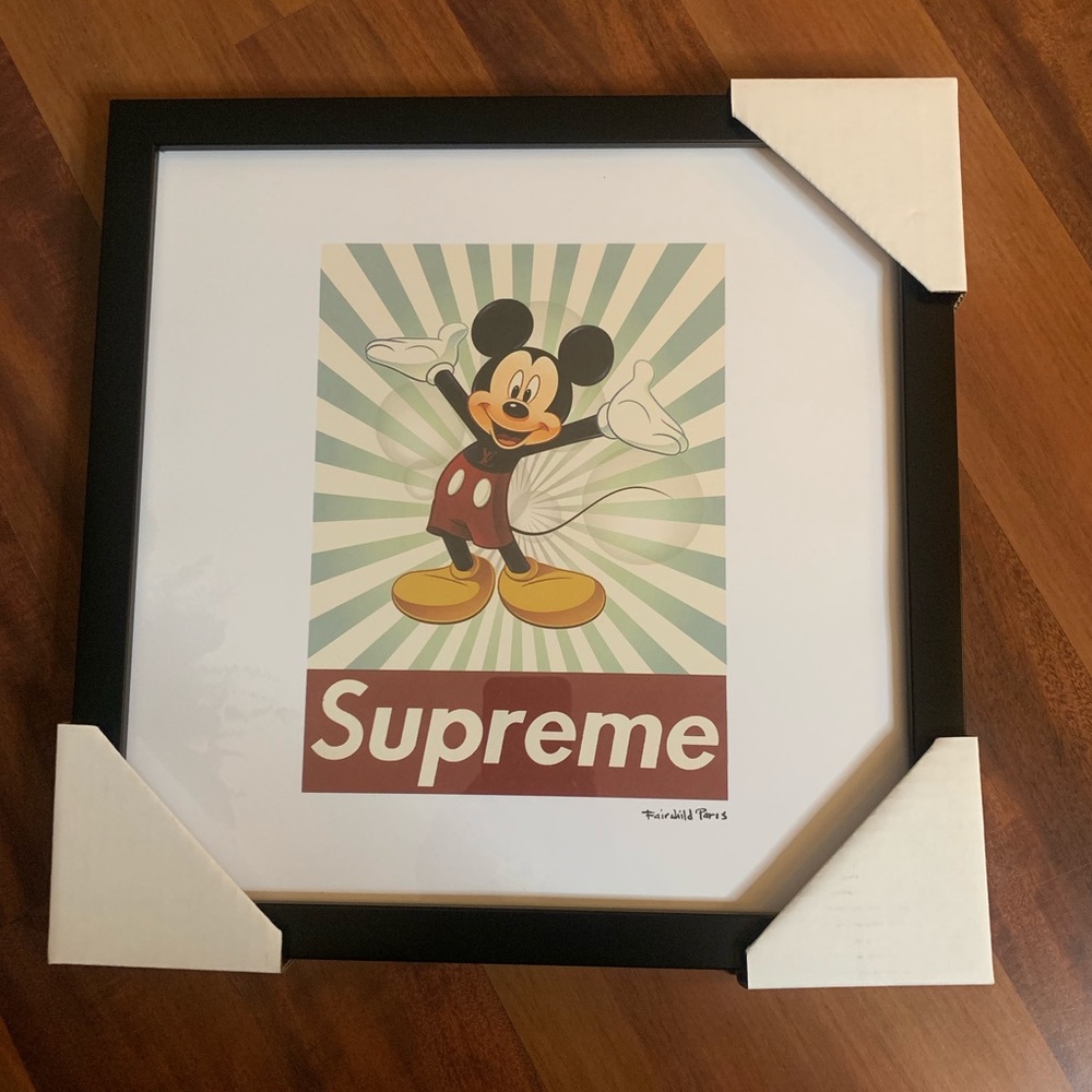 🚨🆕 Fairchild Paris Mickey Art